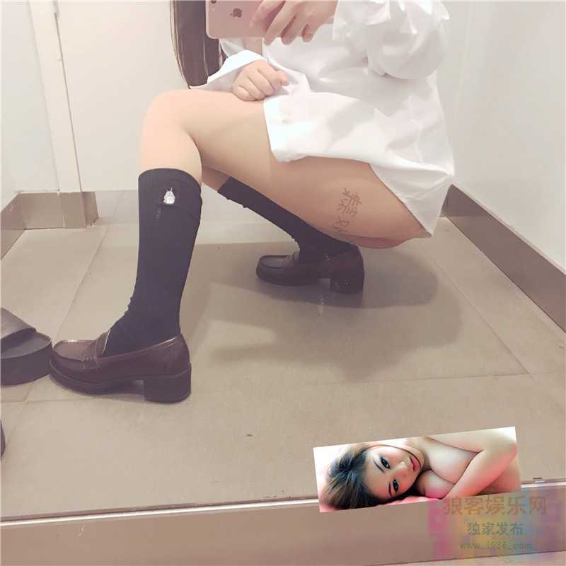 网红妹子@芝麻酱魅惑作品集-黑丝女警制服诱惑 高清私拍182P 高清720P完整版(4)