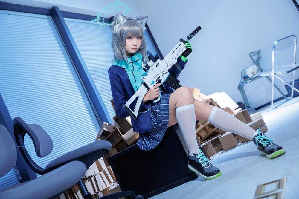 lunana - 场照 砂狼白子[16P/130M](1