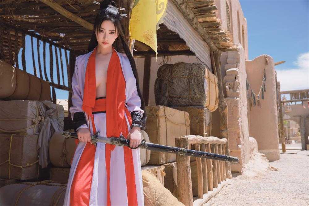 年年 – 新增 [原版资源] 8K Cos写拍3套合集 [240P/1.71G]（）3