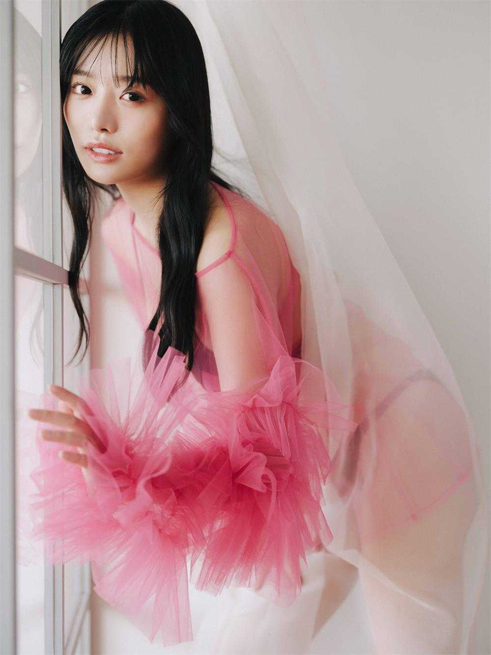 高鶴桃羽「誘惑」【ヤングチャンピオンデジグラ】[84P/ 63M](4