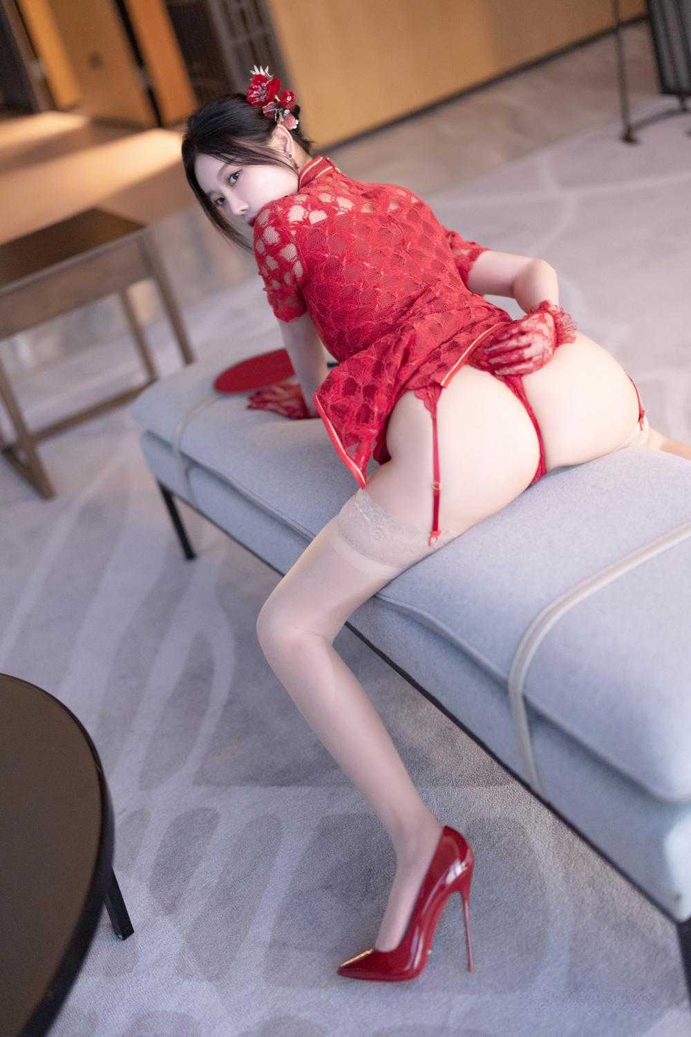 杨晨晨 - 中式婚服[103P/2V/1.26G]（1